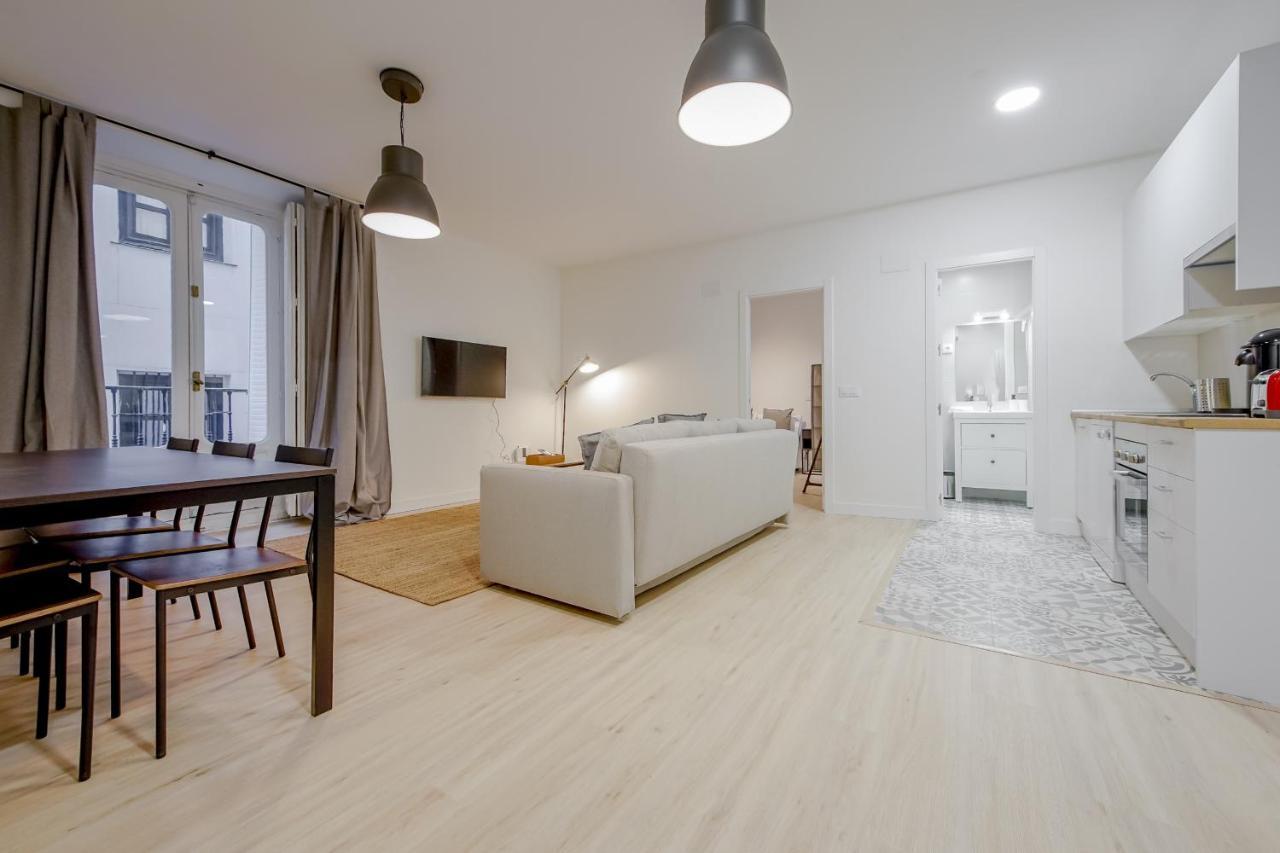 Cozy&new 6pax En La Plaza De Tirso Apartment