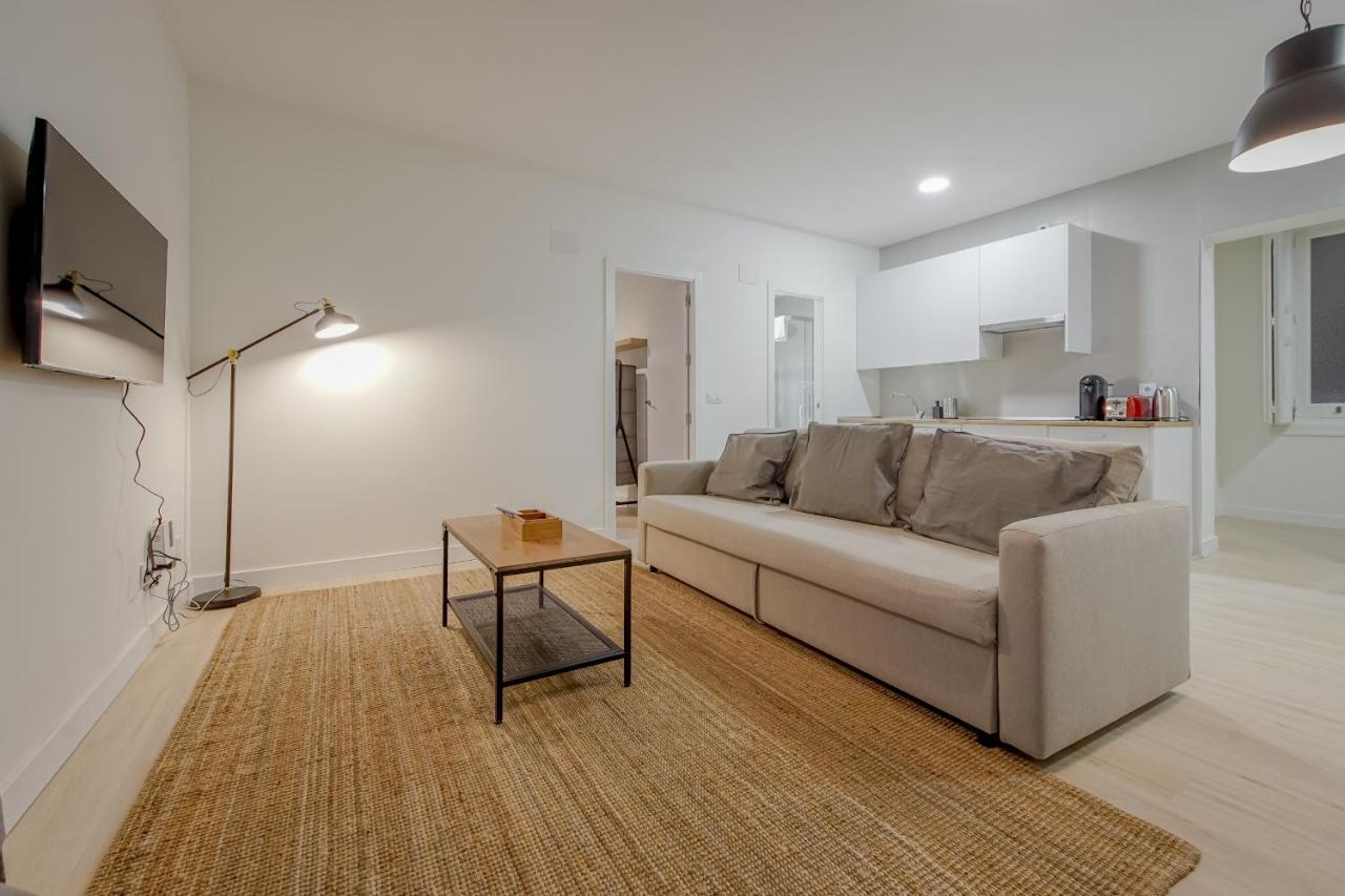 Cozy&new 6pax En La Plaza De Tirso Apartment